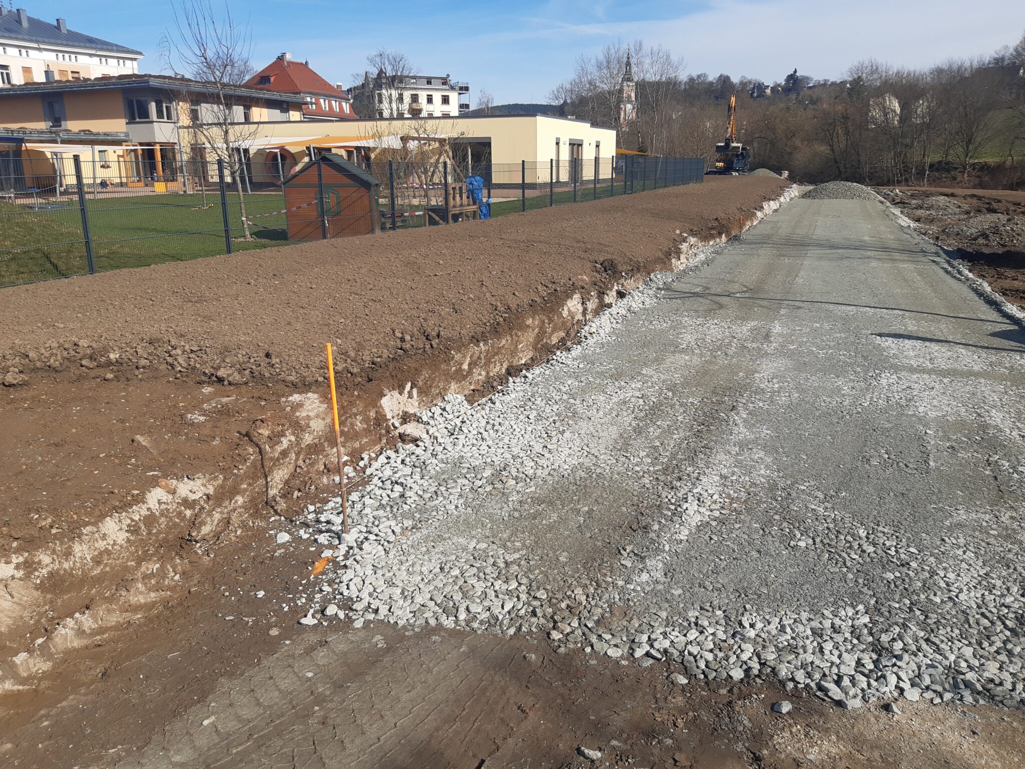 Maßnahmenabschnitt L08 Alte Hochwasserschutzwand abgetragen